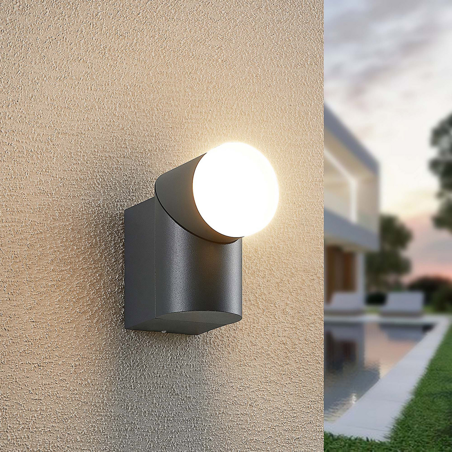 B-grade Lindby Aspyn LED outdoor wall light, warm white, dark grey, 1-light, IP54