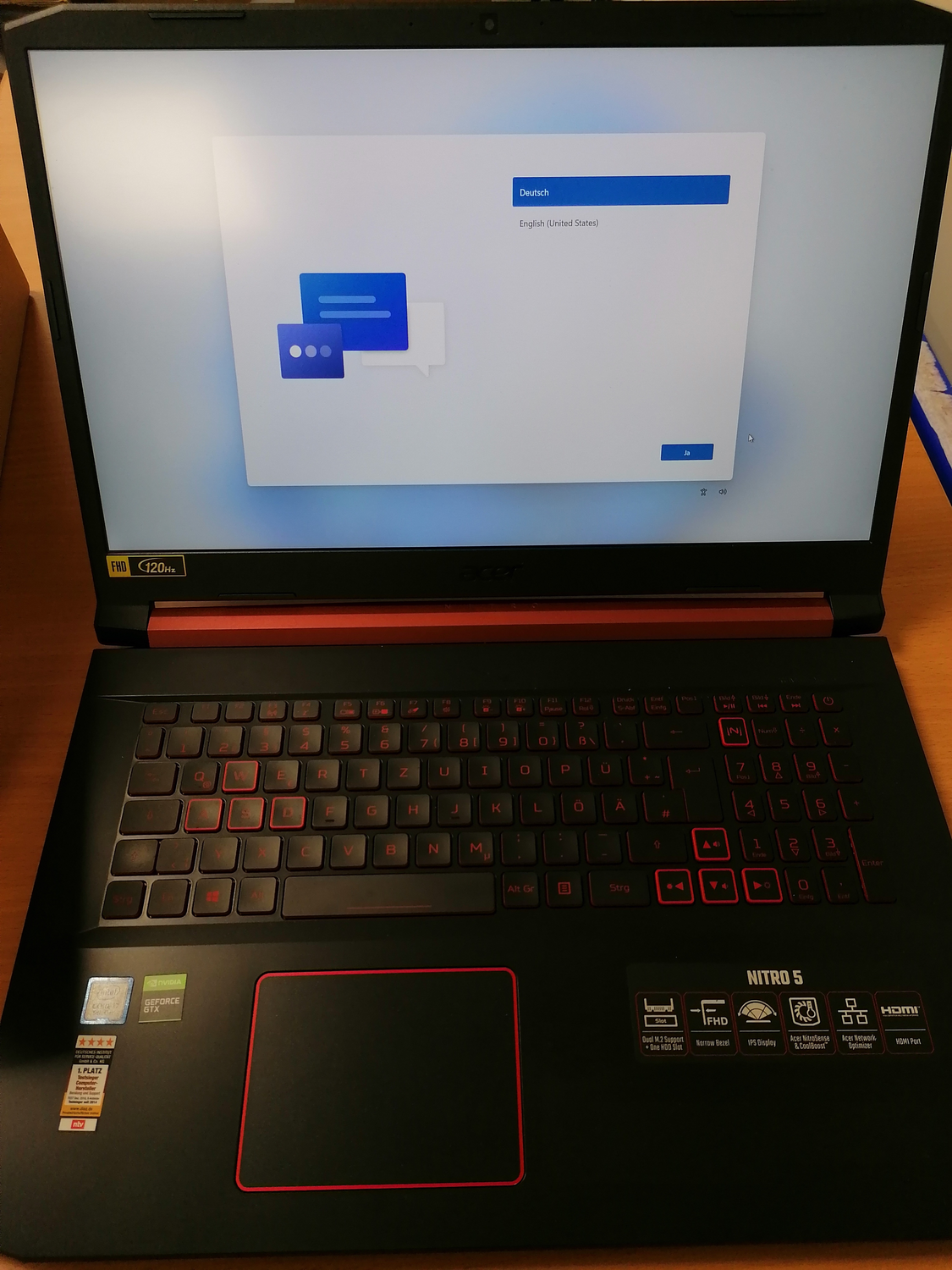 Acer Nitro 5 (AN517 51 76 Cg), fartölva fyrir leiki með 17,3 tommu skjá, á lager. Sjá texta. 
