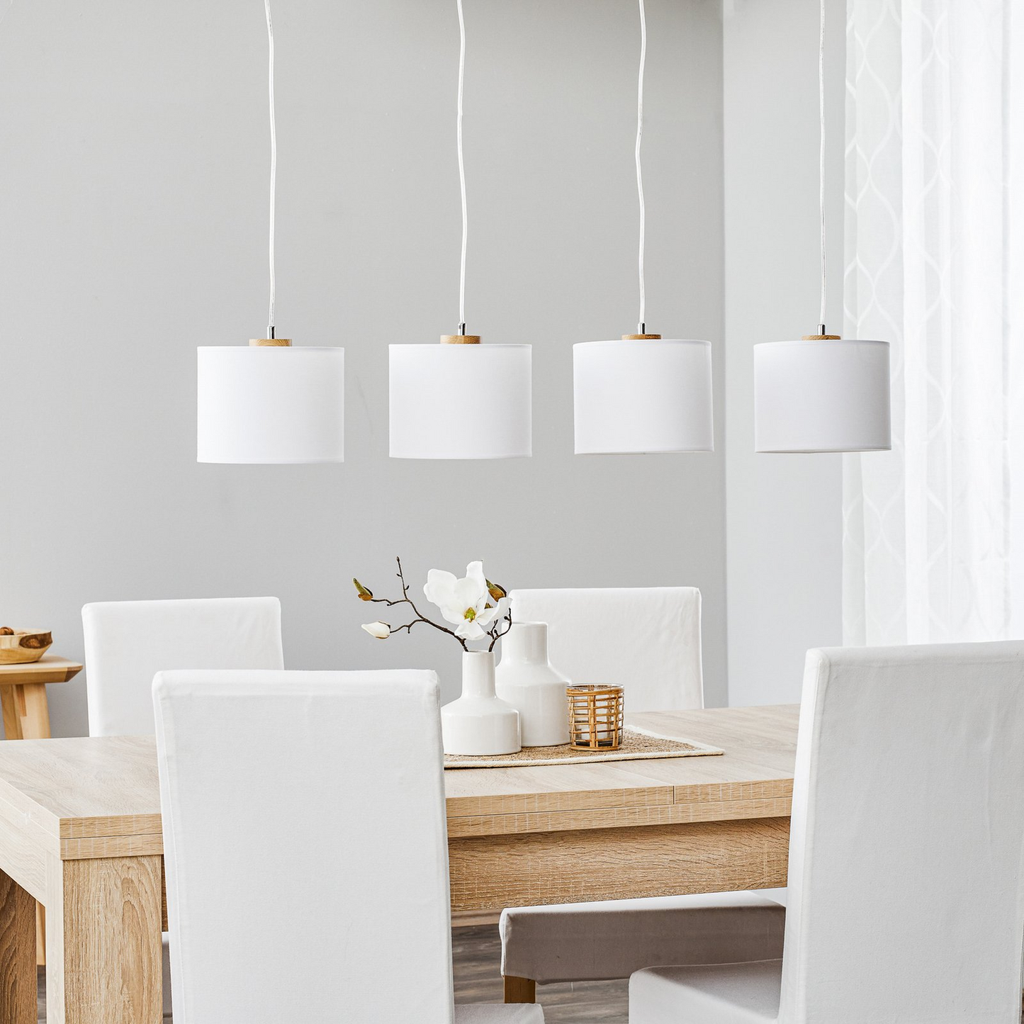 Euluna hengiljós, loftljós, Corralee, hvítt, fjögurra loga di509, á lager. 