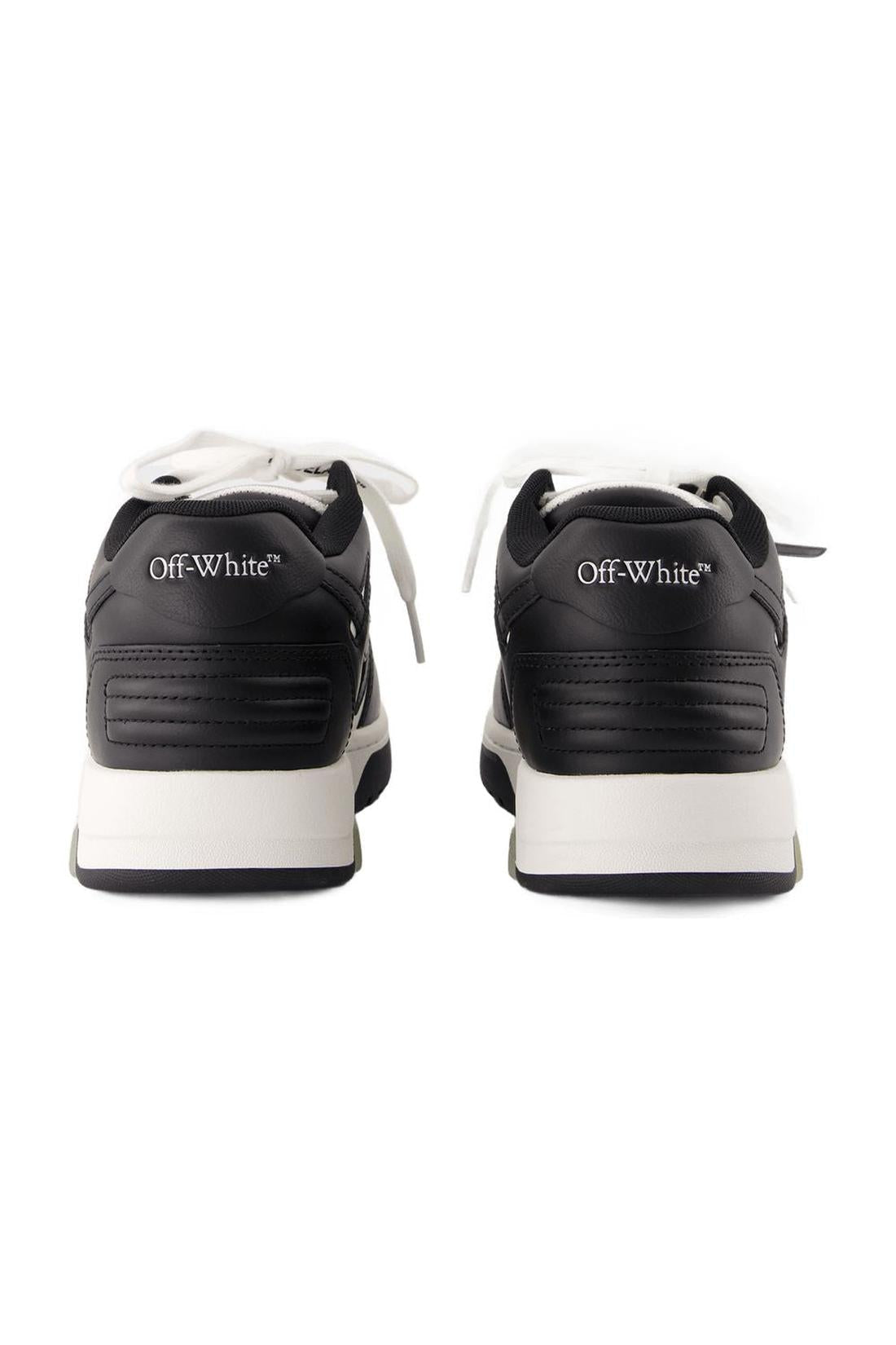 Out Of Office Sneakers - Off White - Leder - Weiß
