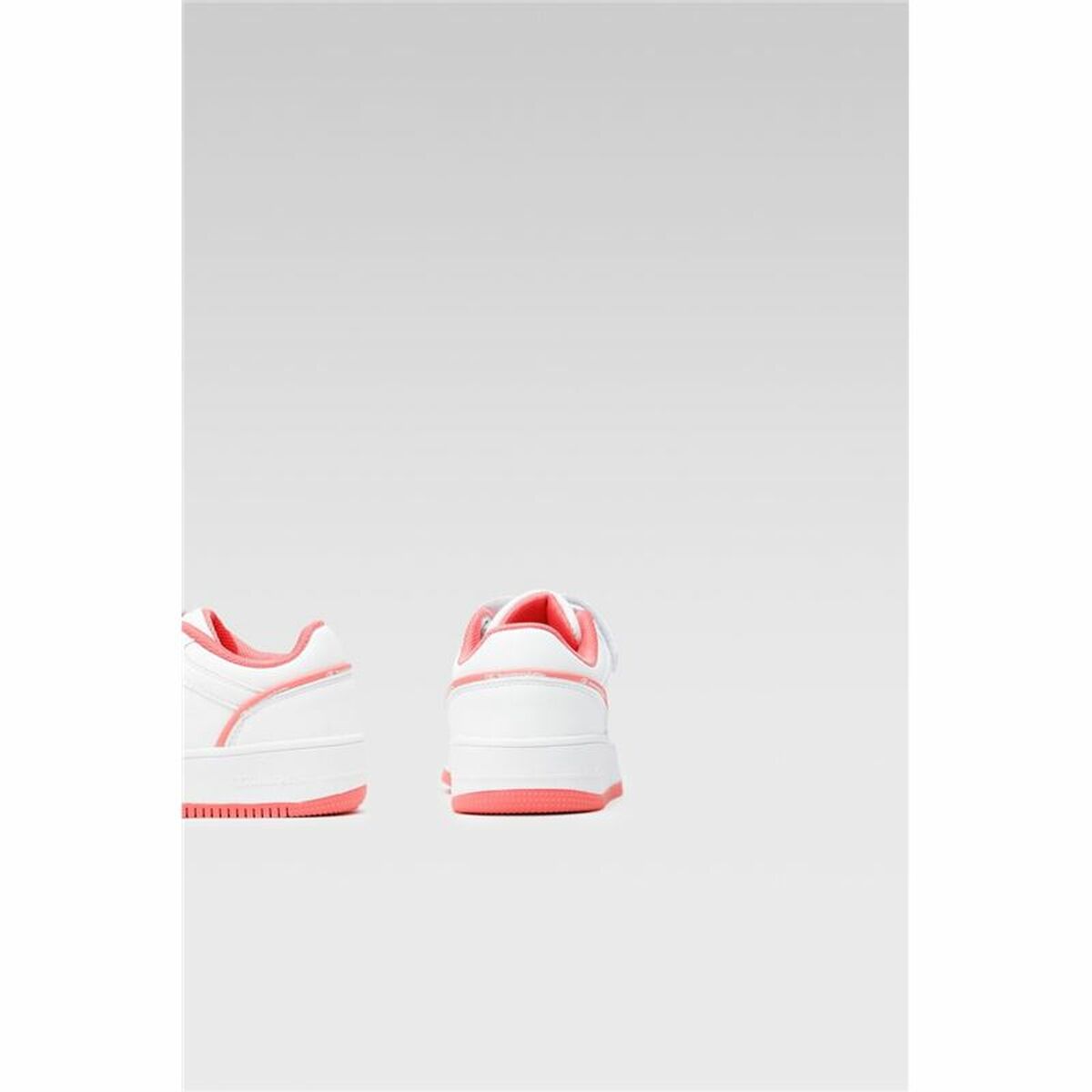 Champion Rebound children's sports shoes in white