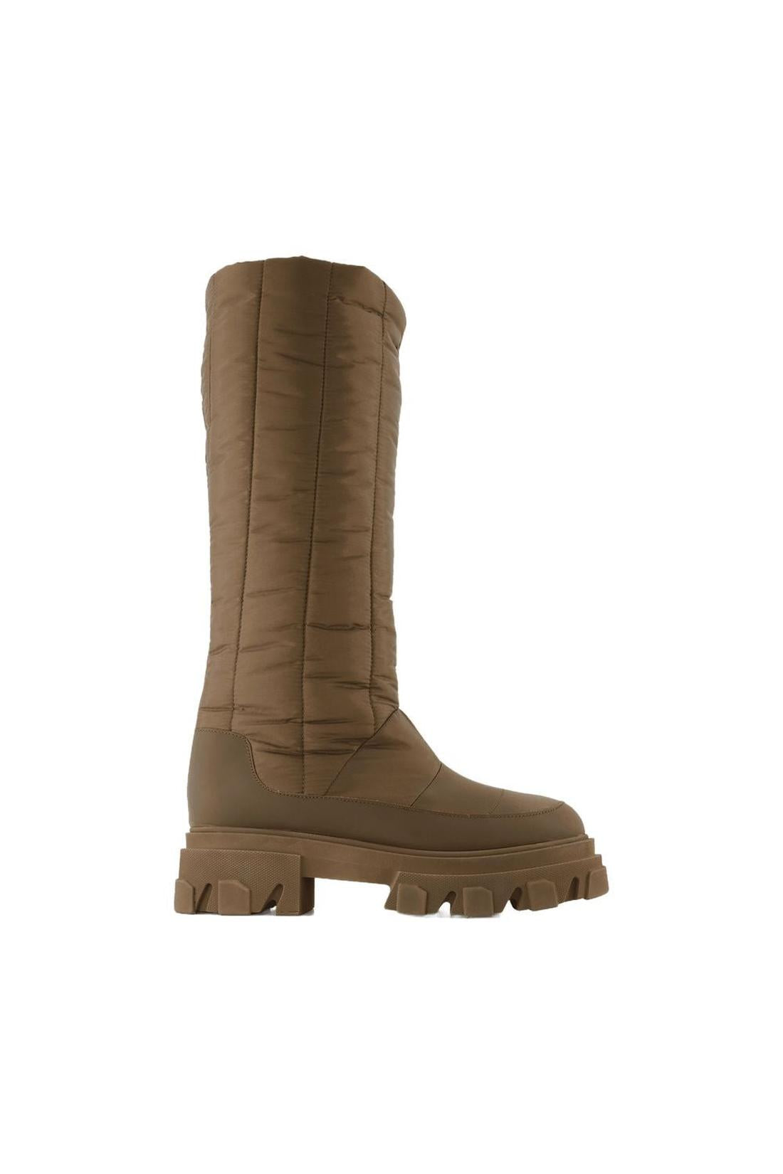 Tall Puffer Stiefeletten aus Khaki Poly