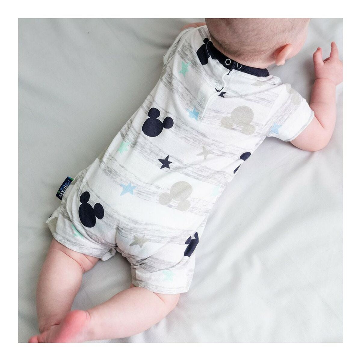 Kurzärmeliger Micky Maus Strampler – Spielerische Disney-Momente für Dein Kind