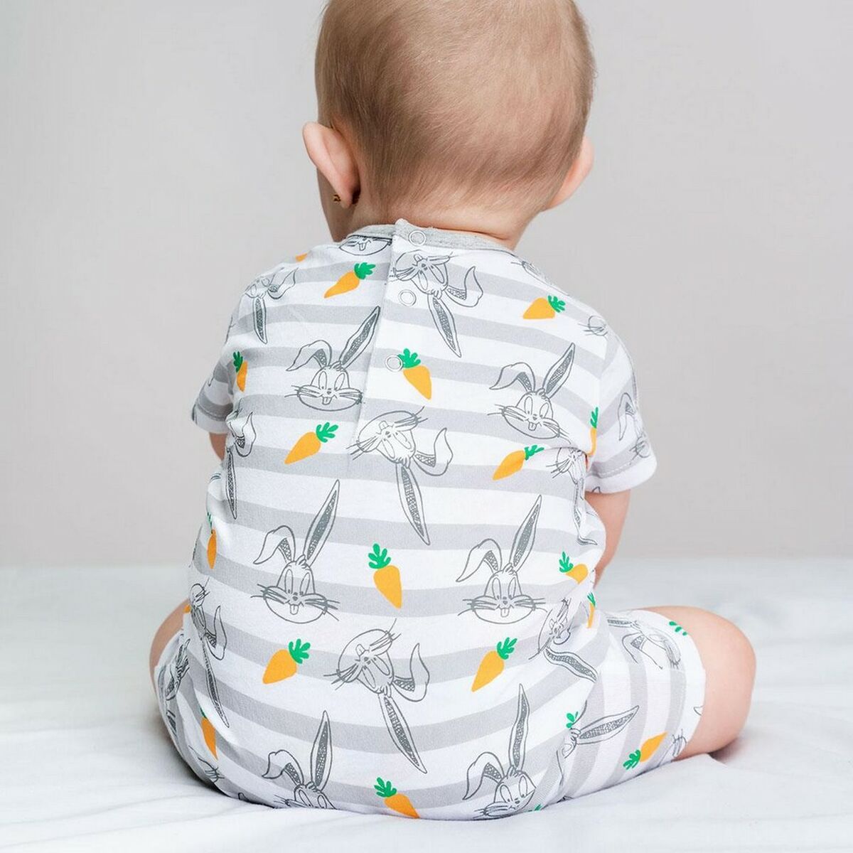 Kurzärmeliger Looney Tunes Strampler – Fröhlicher Spaß für die Kleinsten