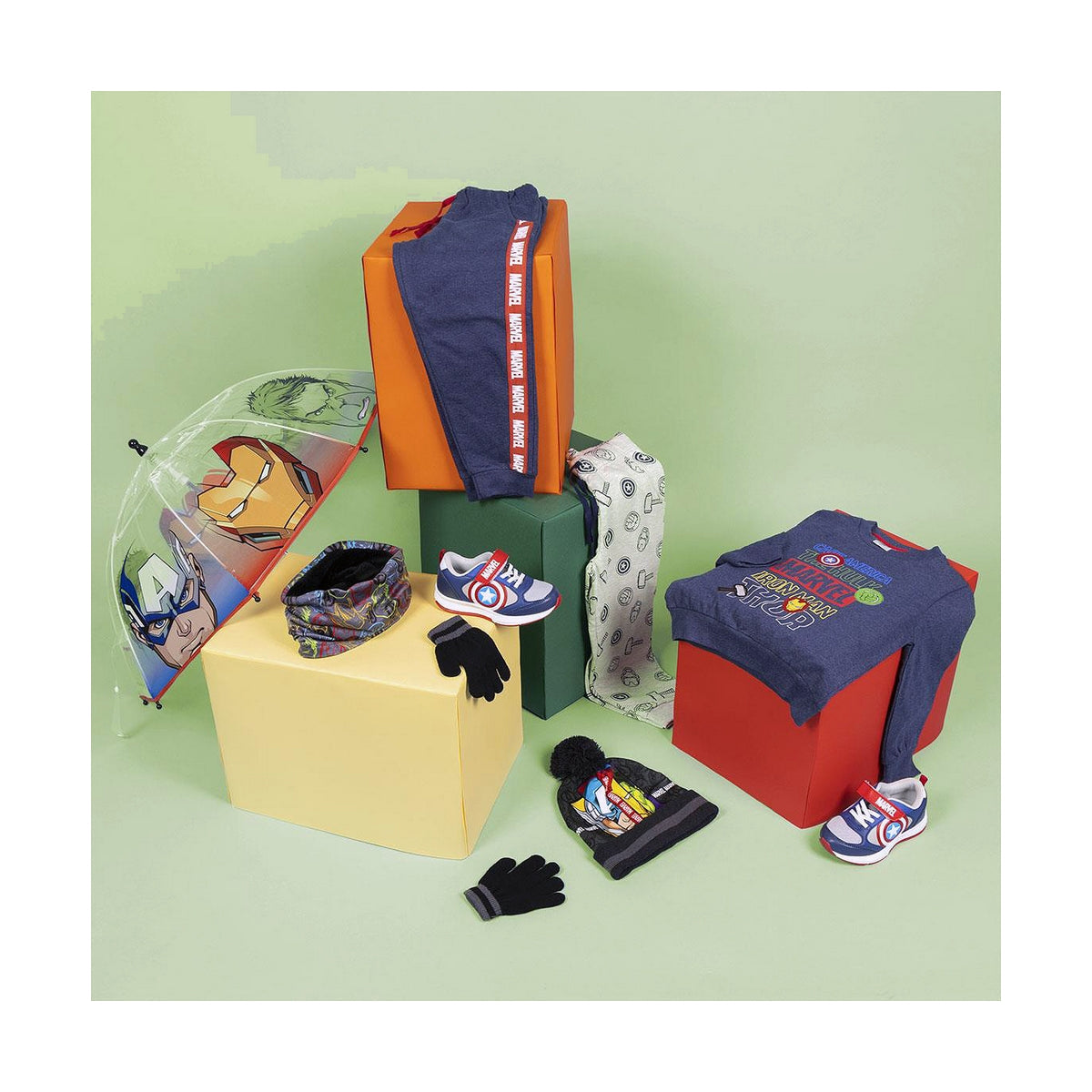 Kids' sports shoes The Avengers Red Blue Grey