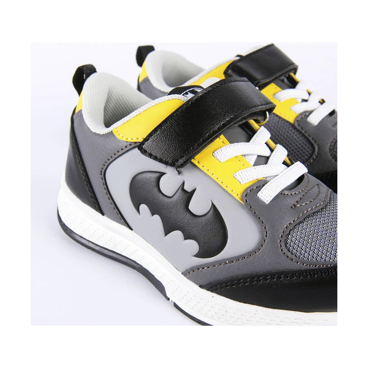 Batman sneakers for kids in black – Ready for any adventure