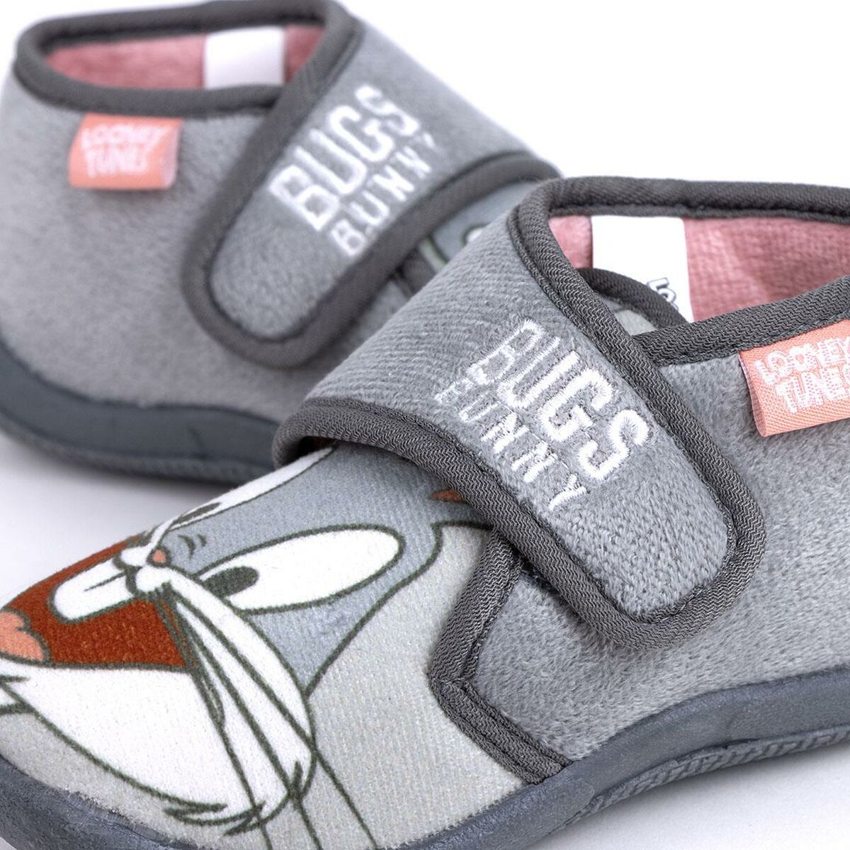 Looney Tunes children's slippers in grey