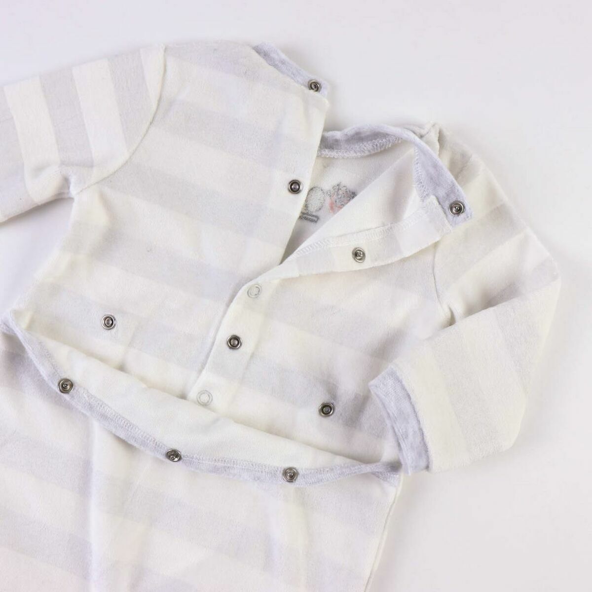 Langärmeliger Looney Tunes Strampler – Farbenfroher Spaß für Deine Kleinen