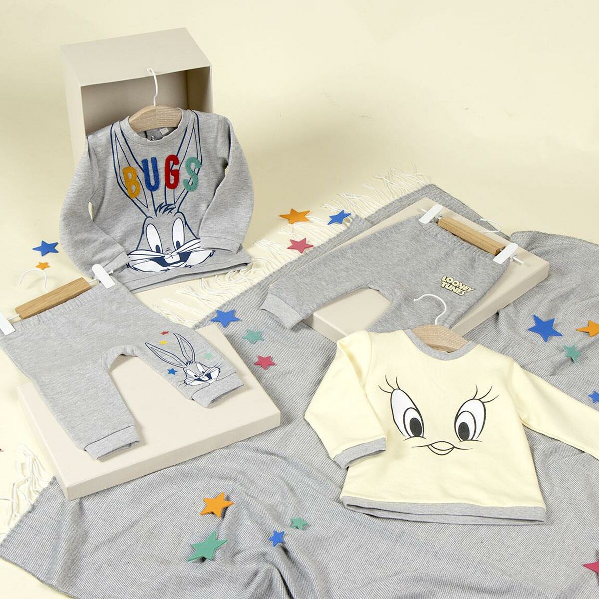 Looney Tunes Baby-Trainingsanzug in Grau