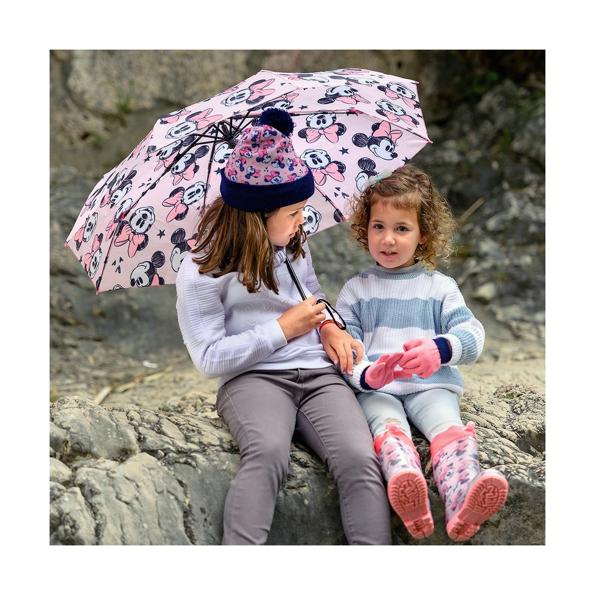 Minnie Maus Kinder Gummistiefel in Leuchtendem Pink – Ein Spritzer Magie an Regentagen