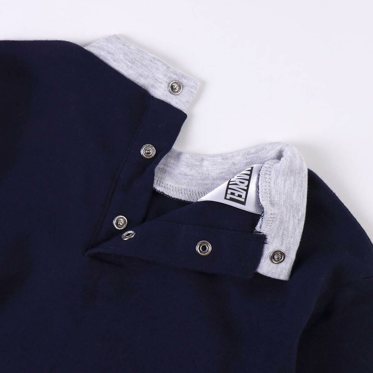 Kinderpyjama Marvel in Dunkelblau – Perfekt für kleine Superhelden