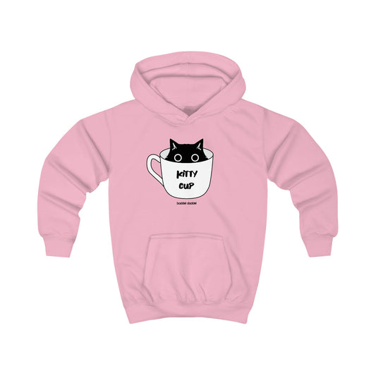 Kids Hoodie - "Kitty Cup" Design von baddeldaddel – Perfekt für junge Entdecker