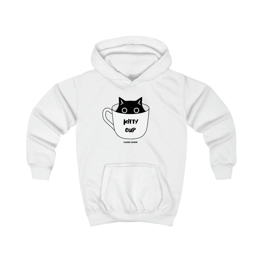 Kids Hoodie - "Kitty Cup" Design von baddeldaddel – Perfekt für junge Entdecker