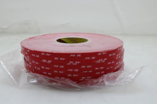 Tvöfalt límband, B-flokks, 3M LSE110/19, hvítt, 33 m x 19 mm, 4 stykki