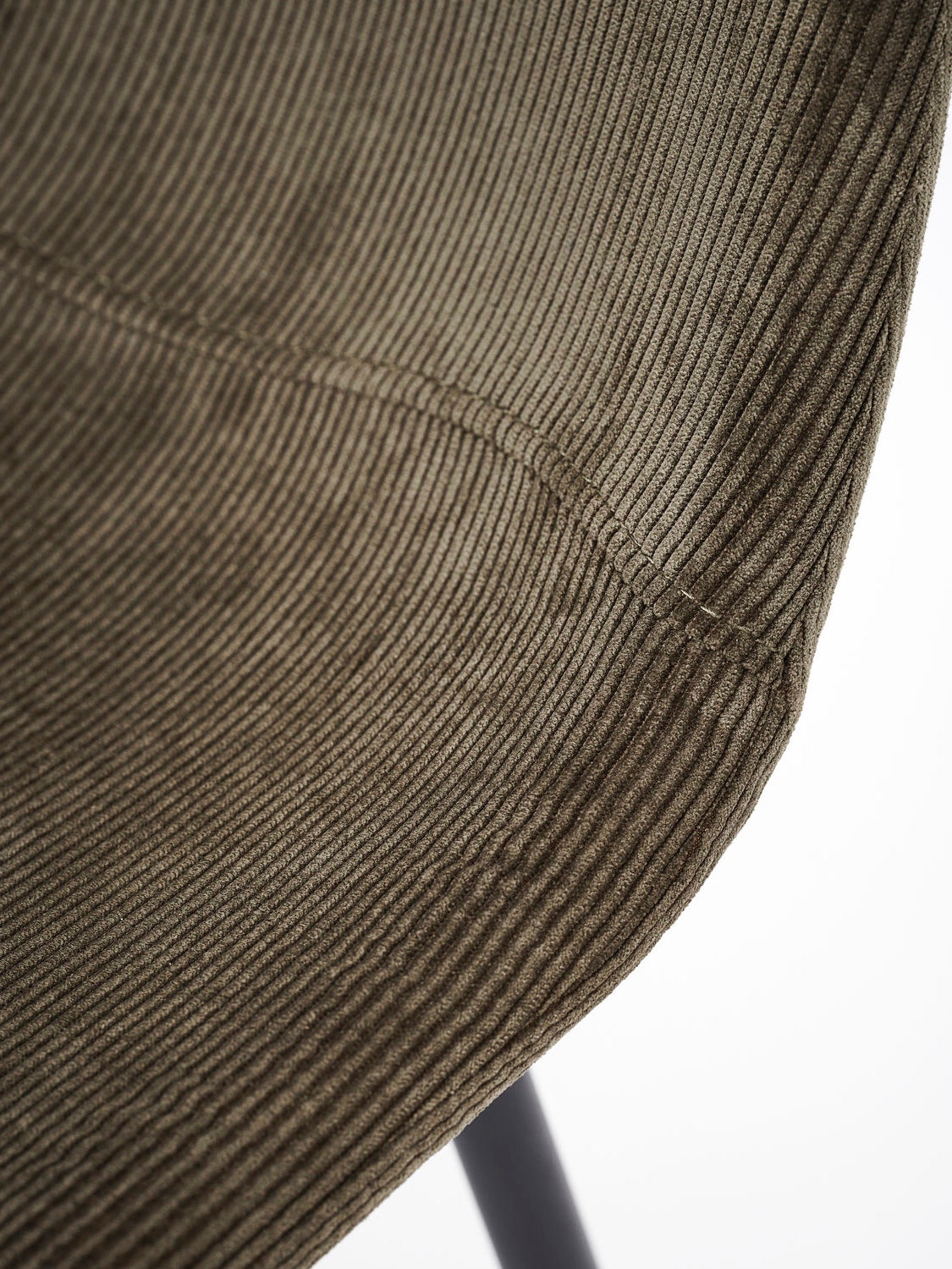 Stuhl Found olivgrün