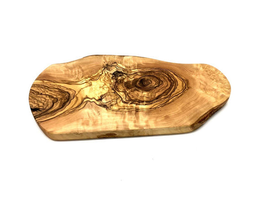 Rustic skurðarbretti 25–29 cm – Handgert úr ólífuviði