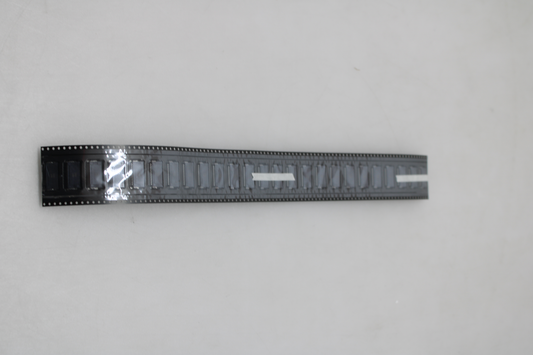 B-flokks EPT One27 hallandi 26 pinna lárétt tengiklemmur, festur lárétt á rafrásarplötuna, 25 stykki