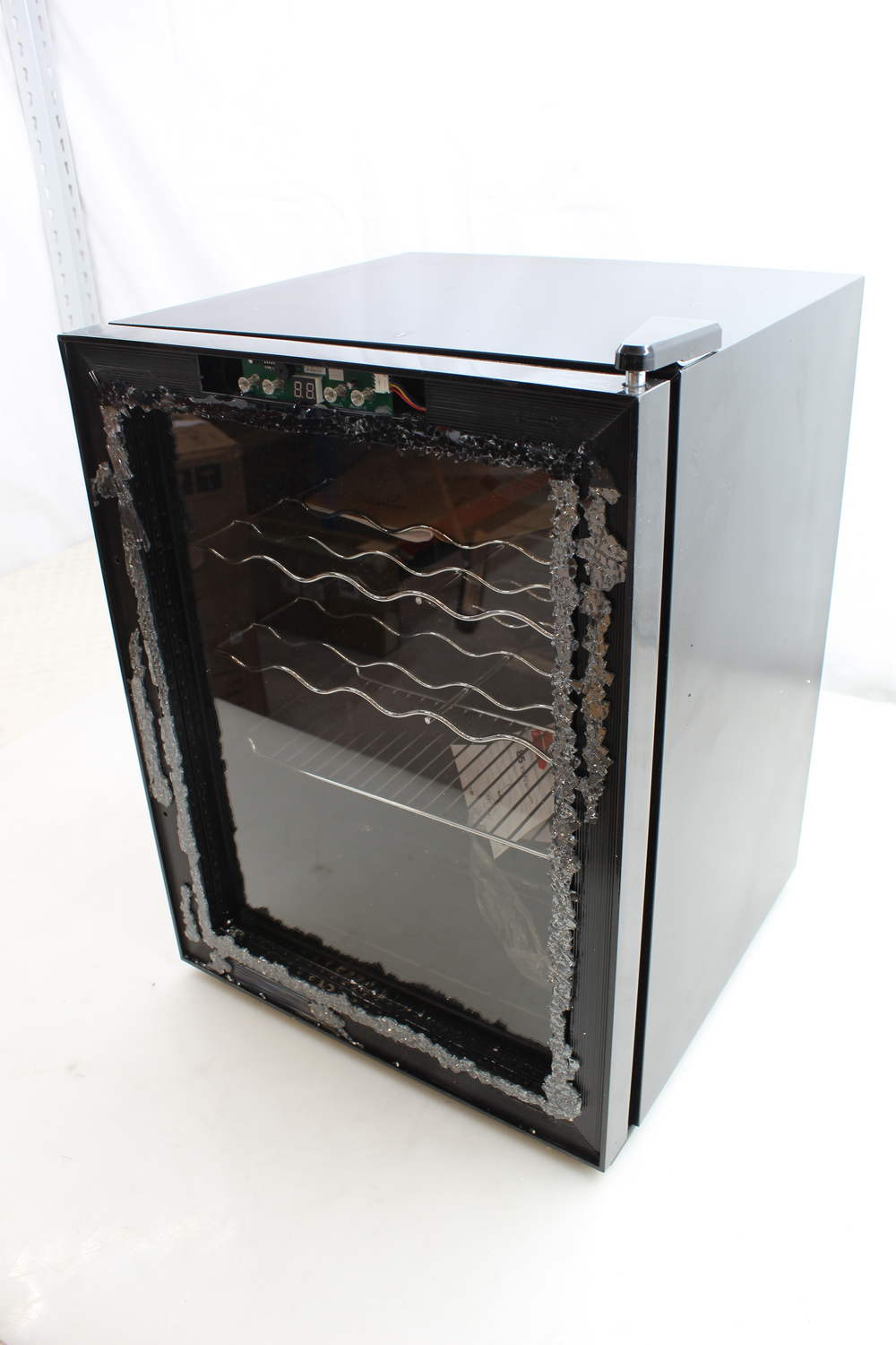 Klarstein Coachella 60 Smart ísskápur, kælieining, vínkælir, GALLINN, á lager