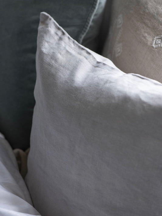 Decorative cushion ash grey 50x50cm