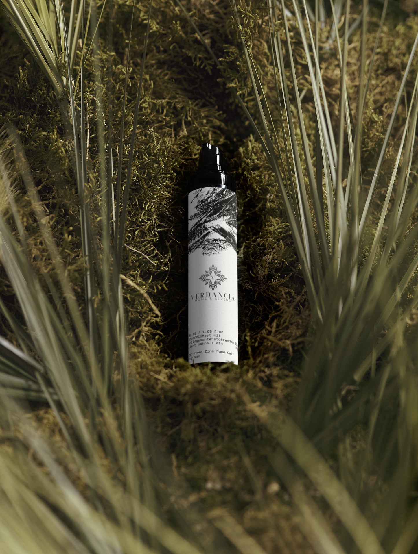 Mattifying men's gel with zinc – oil-free &amp; refreshing for clear skin