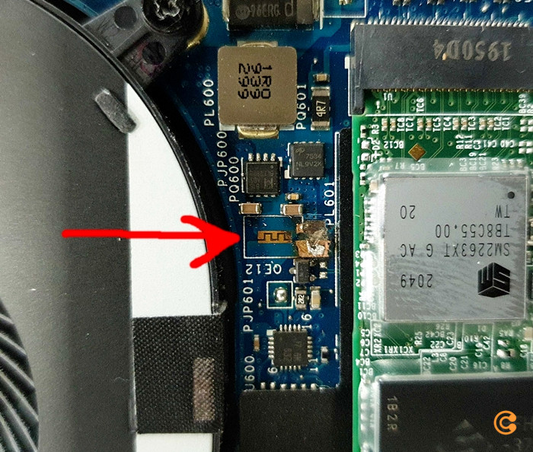 B-lager DELL XPS 15 7590 15,6 tommu snertiskjár Ultra HD Intel Core i9 16GB RA259 GALLAÐAR VÖRUR