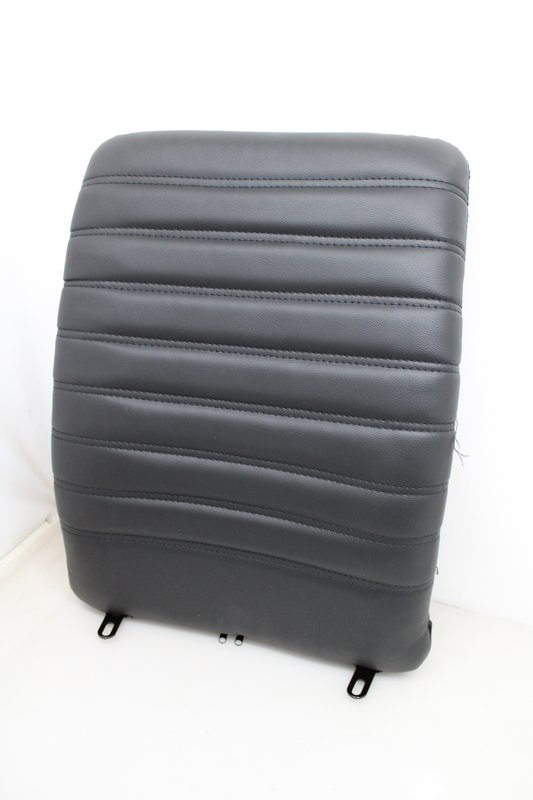 Gestastóll frá Hjh Office 706350, úr stáli og gervileðri, í B-flokki, nútímalegur. Sjá texta/myndir.