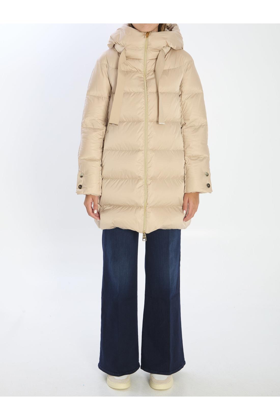 A-shape puffer jacket