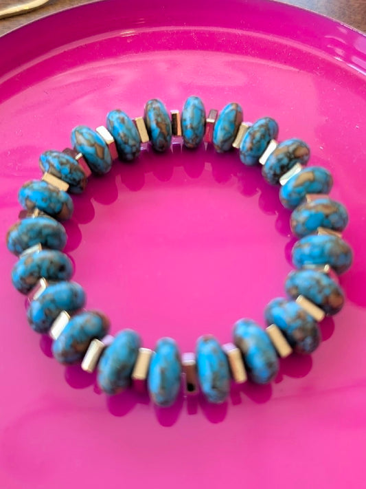 Armband Unikat Eigenes Design Echte Türkise Flach mit Goldplättchen