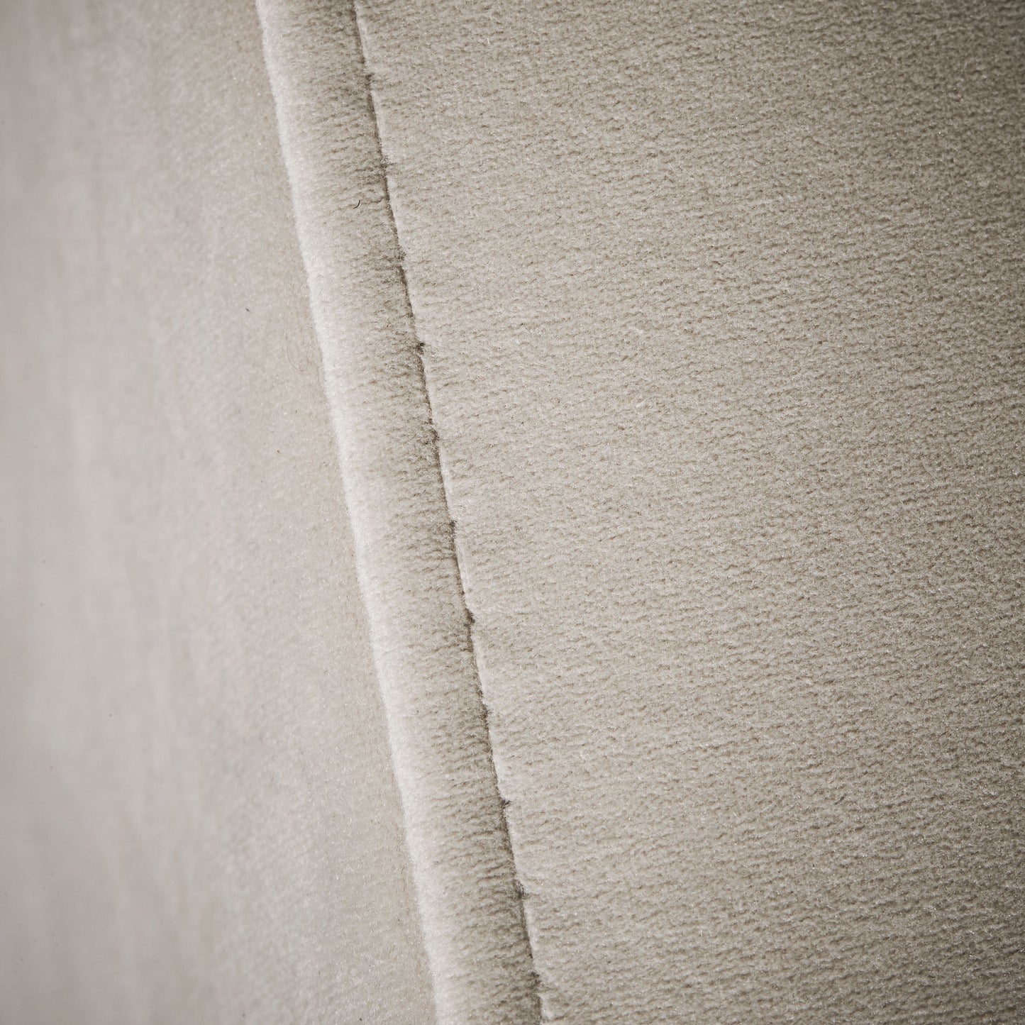 Sitzbank Ella sand 150cm