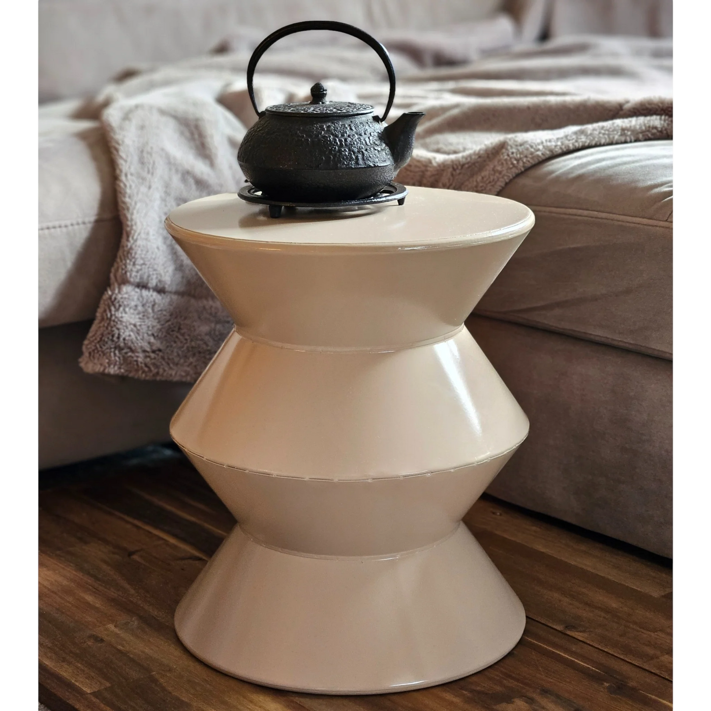 Couchtisch Beistelltisch beige 37x30 Retro Metalltisch rund kleiner Tisch Pflanztisch