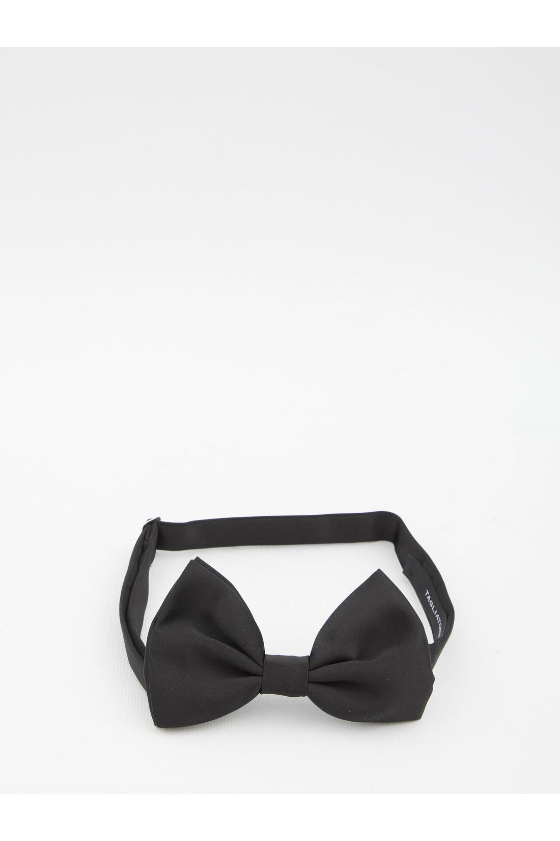 Black bow tie