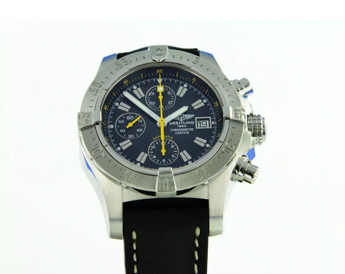 Breitling Avenger Skyland gult takmörkuð útgáfa úr