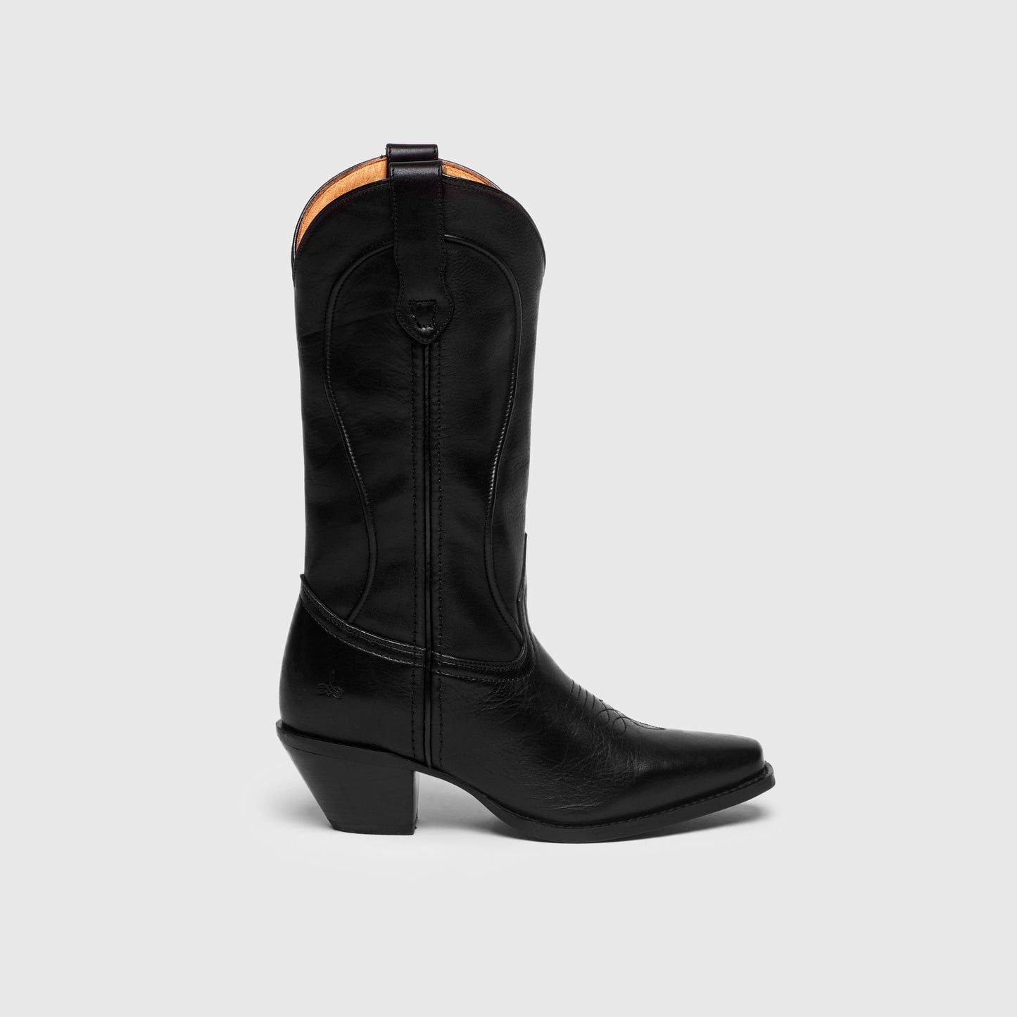 Klassískur kúreki í svörtu