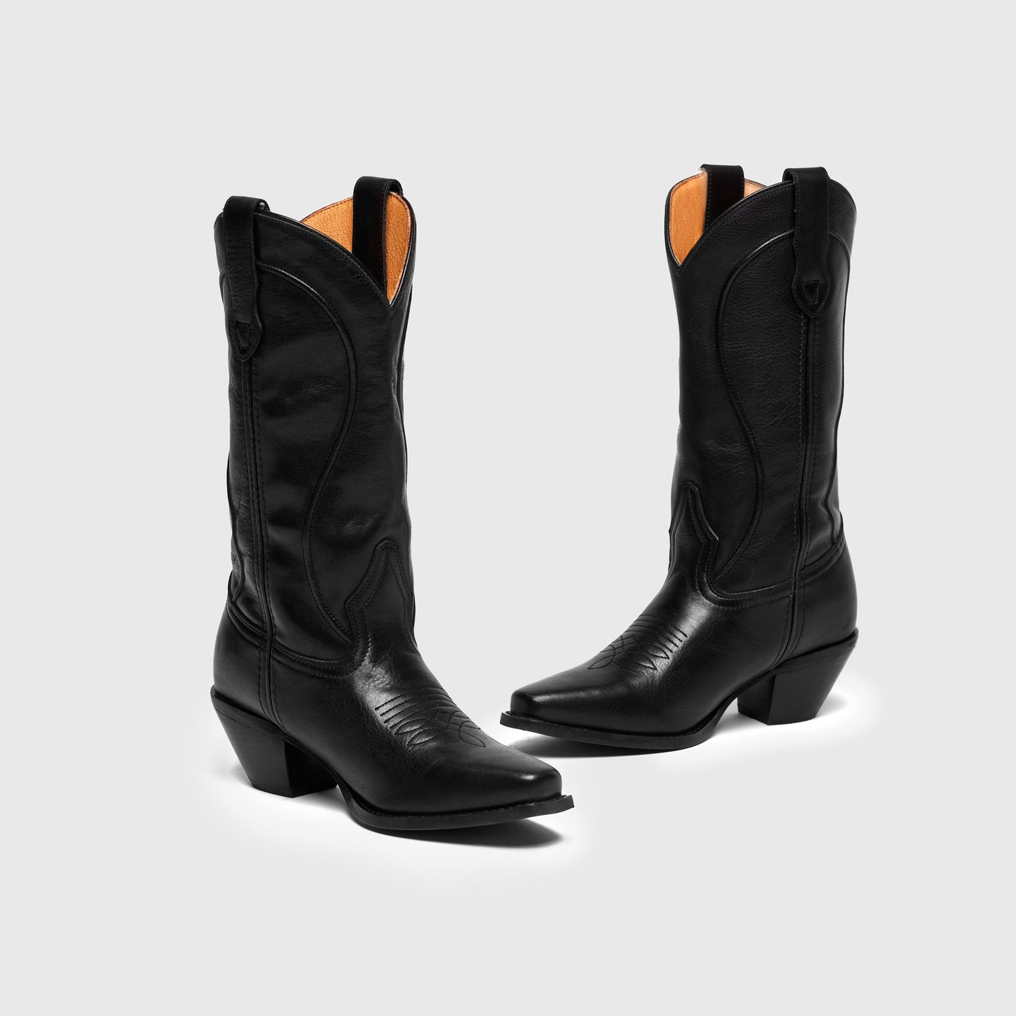 Klassískur kúreki í svörtu