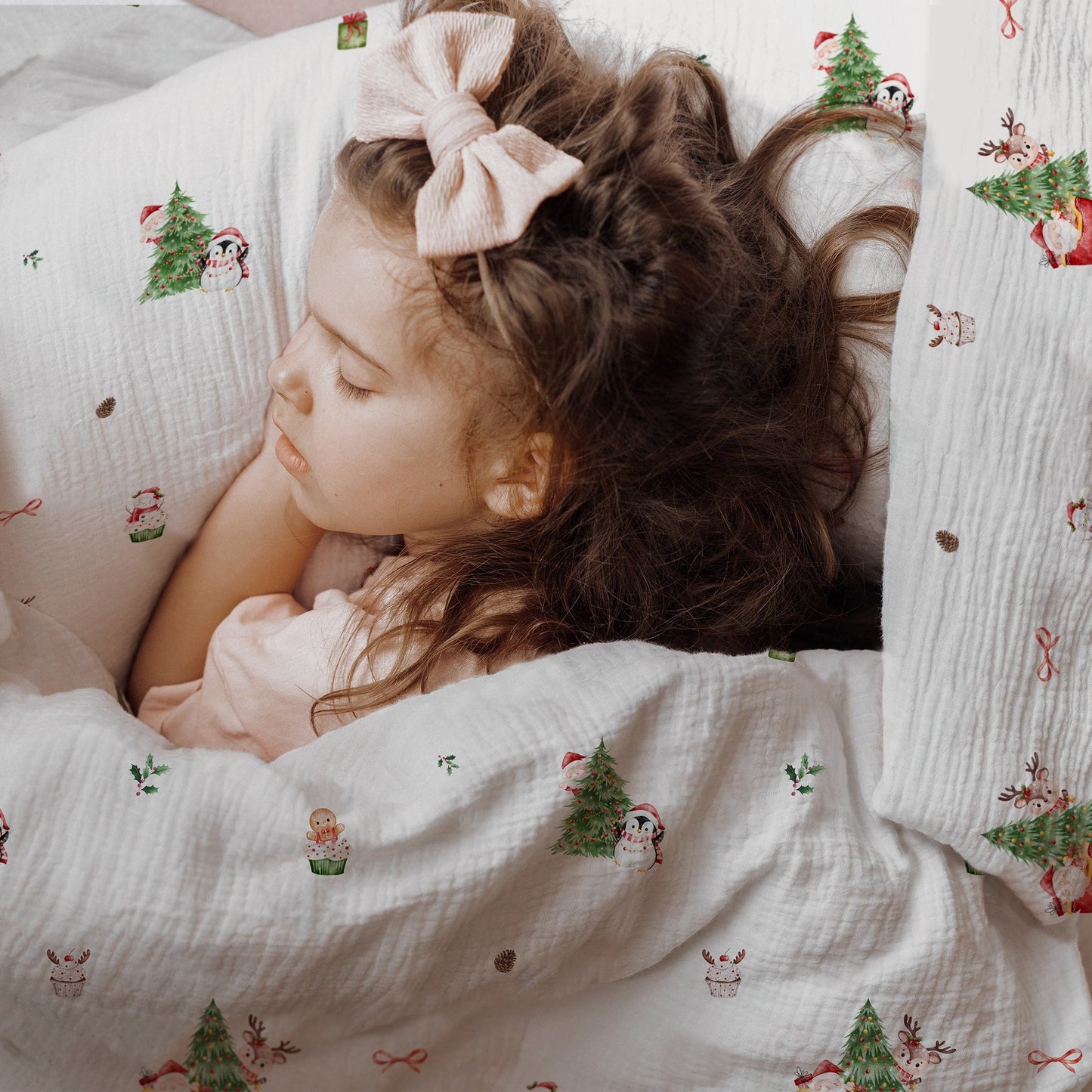 "Nordic Santa" Premium Children's Bedding