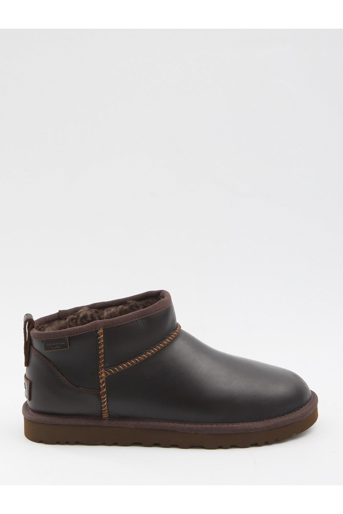 Classic Ultra Mini Leather Regenerate Ugg