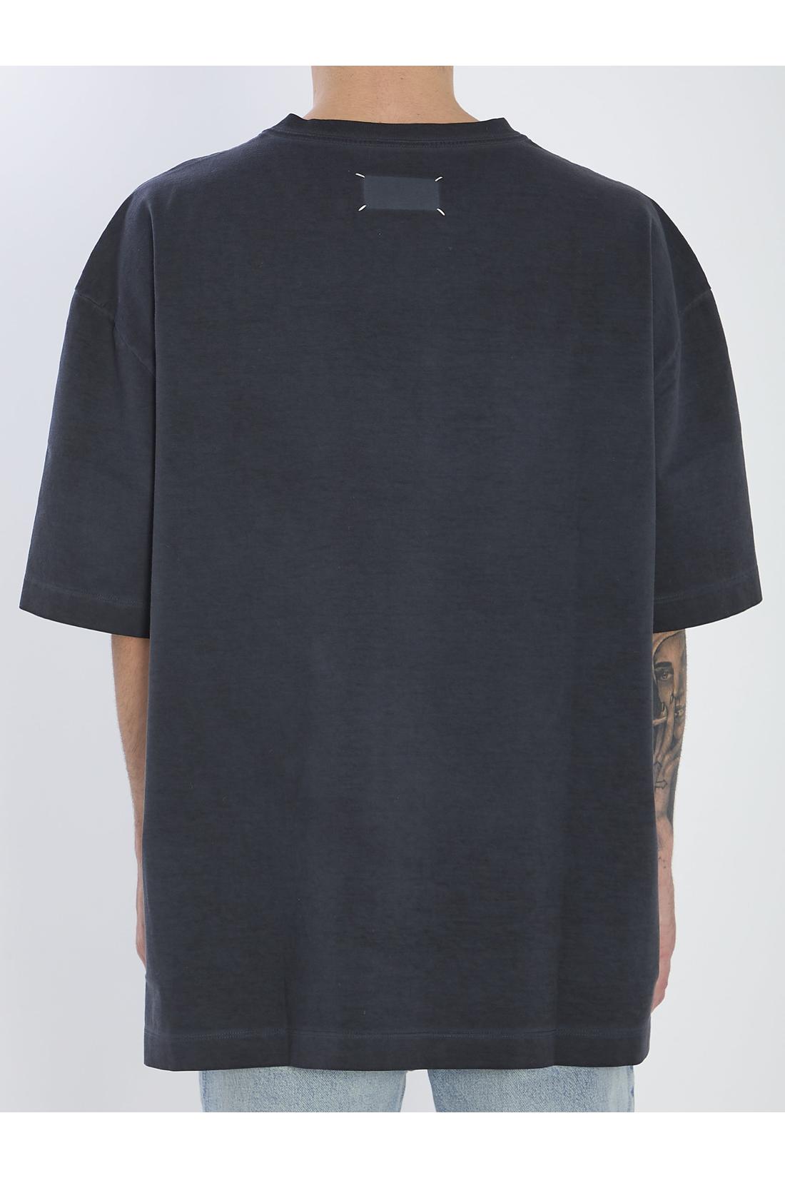 Craw neck T-shirt