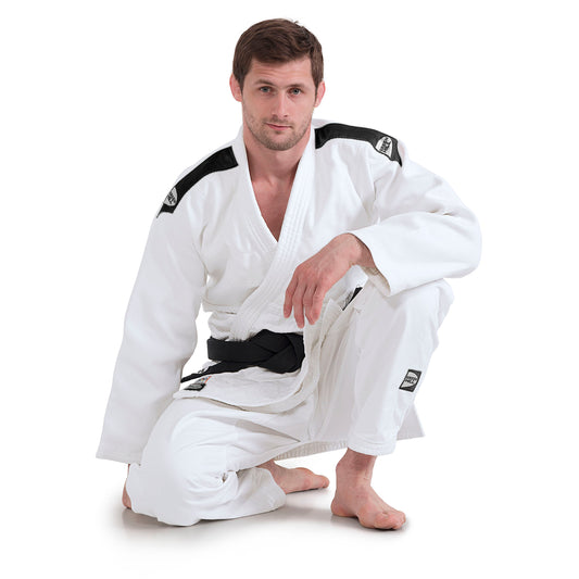 Judoanzug PROFESSIONAL IJF 750 g/m²