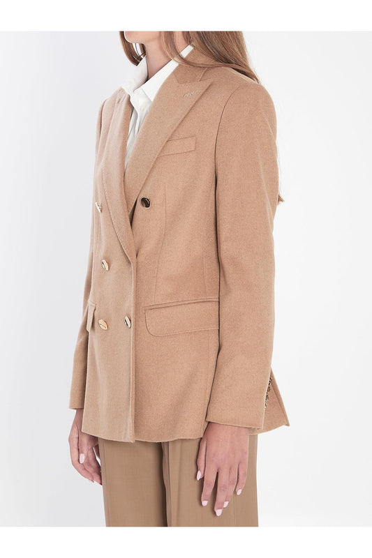Double-breasted blazer in camel