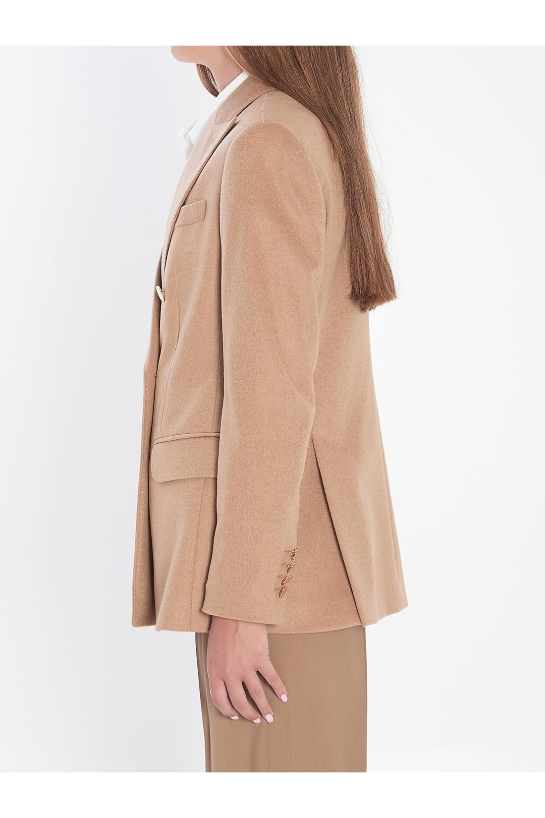 Double-breasted blazer in camel