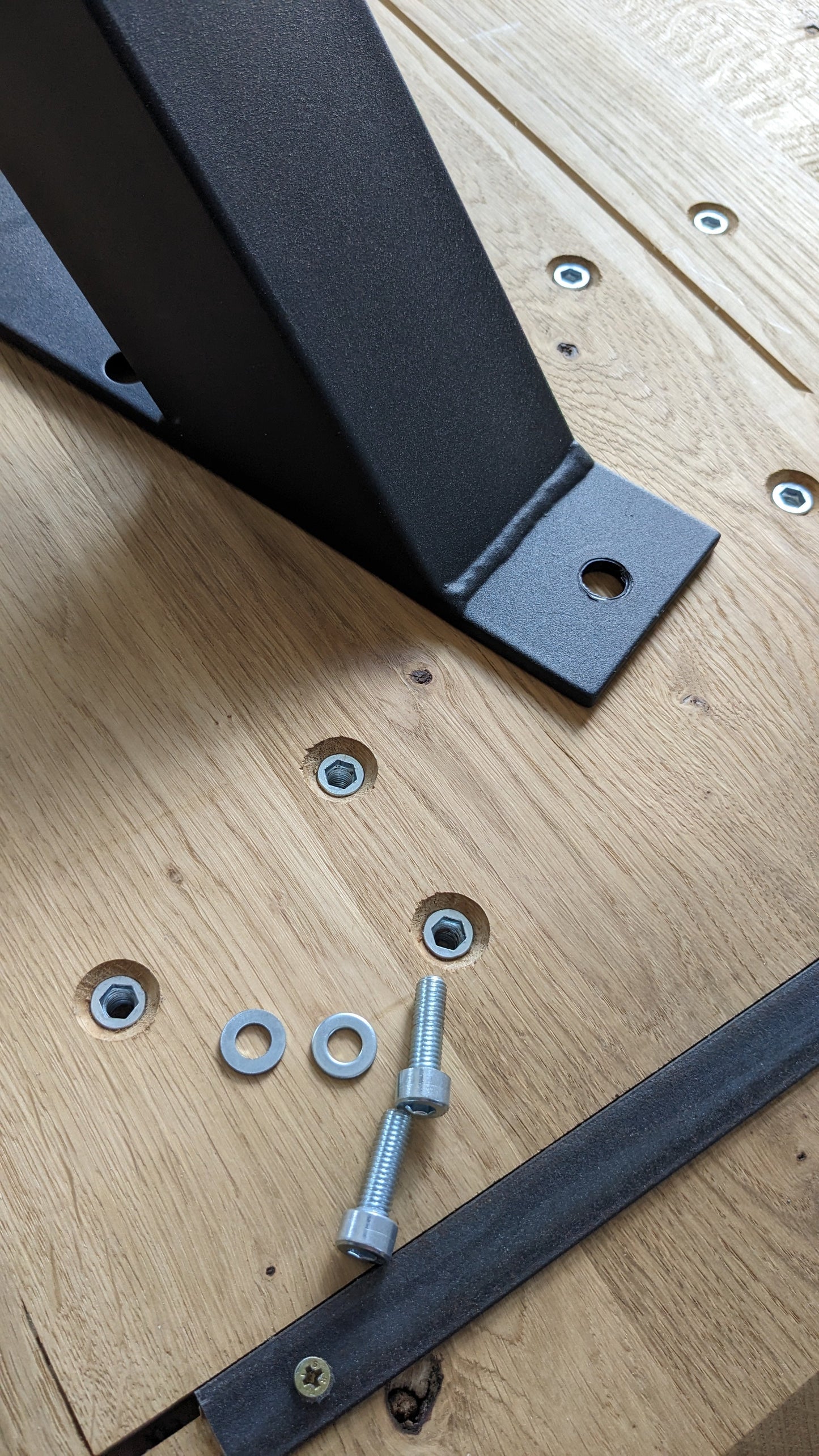 Esstisch mit Ansteckplatten, 160 (240) x90cm, Eiche massiv Baumkante und Spidergestell