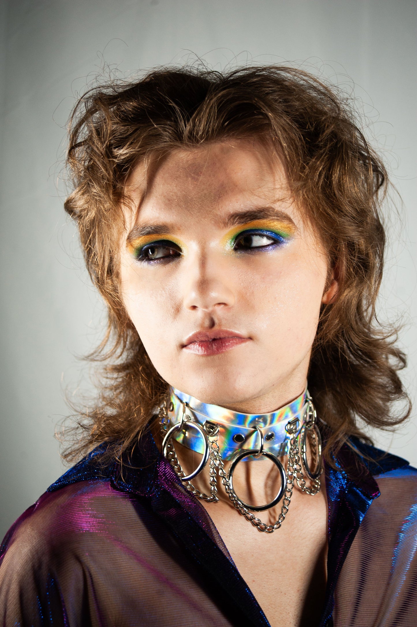 Holographic Chain Necklaces