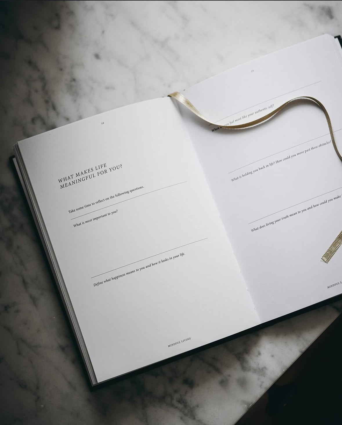 Mindful Living - A diary for a better mindset