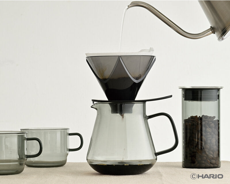 Hario Colors Tea & Coffee Server – 600ml Stylish Glass Carafe