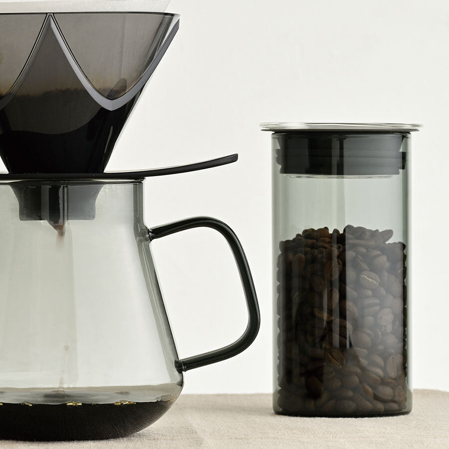 Hario Colors Tea & Coffee Server – 600ml Stylish Glass Carafe