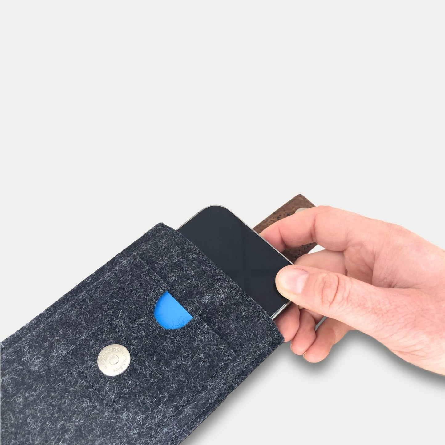 Handy Gürteltasche für Samsung Galaxy M13 | mit Magnetverschluss und Kartenfach | anthrazit | Modell CLIP