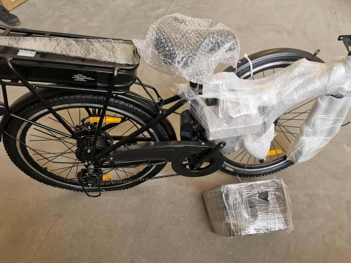 Urban e-bike for women “ZF10”, 26″ – B-stock offer