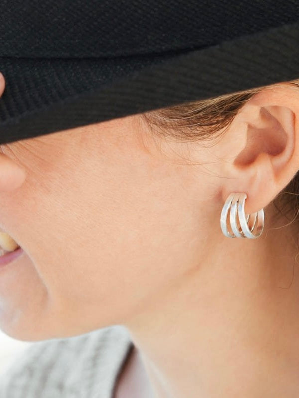 Ohrstecker Sophie Triple Hoop, in silber und gold