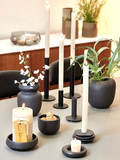 Kerzenhalter Lily Taper schwarz