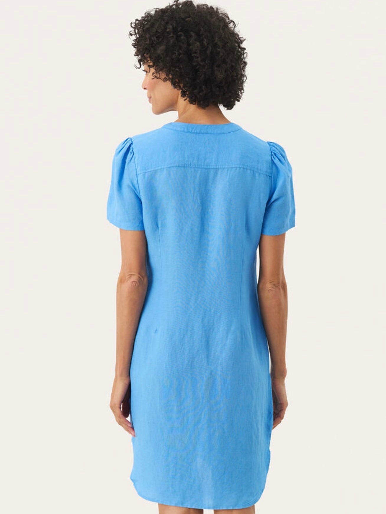 Sommerkleid Aminase, in  mehreren Farben